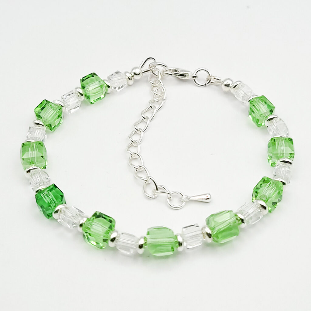 Crystal Cube Armband „Peridot“