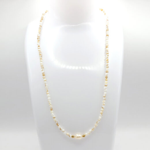 Kette Silver&Stone aus Muschelperlen mit vergoldeten Silberperlen