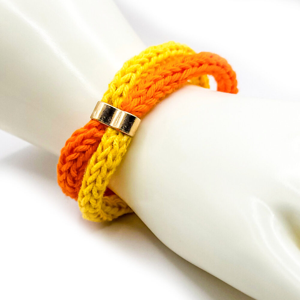 Gestrickte Knotenkette & Armband orange-yellow