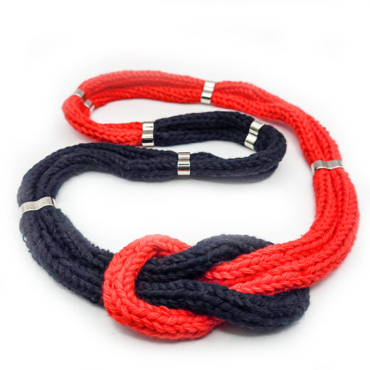 Gestrickte Knotenkette & Armband rot-schwarz