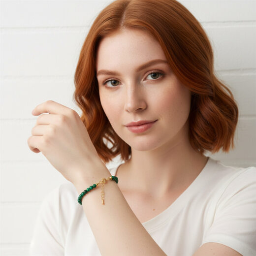 Naturstein-Armband Malachit 4mm mit vergoldeten Silberkugeln