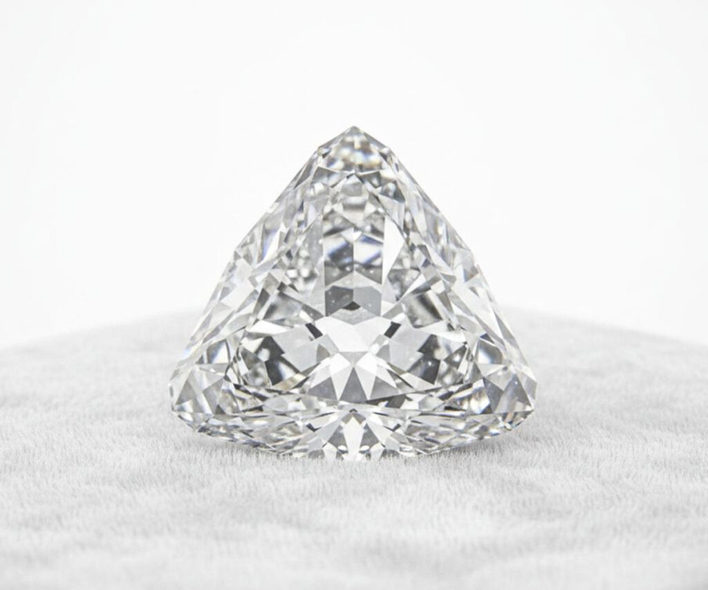 Nassak-Diamant - KI-generierte künstlerische Interpretation dieses Edelsteins